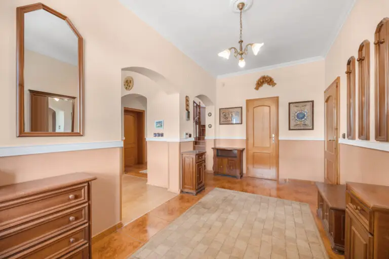 Rodinný dom s bazénom na predaj v Čakanoch – foto 6